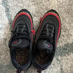 Nike Air Max black, size 9